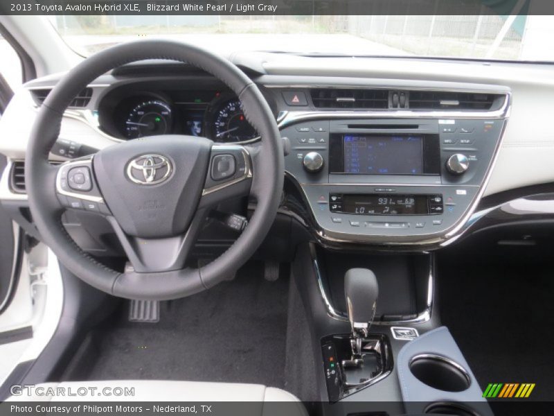 Dashboard of 2013 Avalon Hybrid XLE