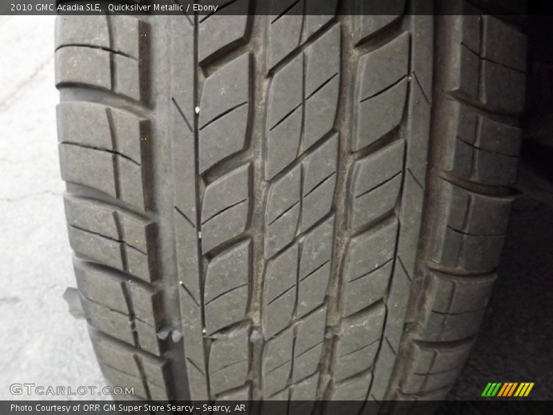 Quicksilver Metallic / Ebony 2010 GMC Acadia SLE