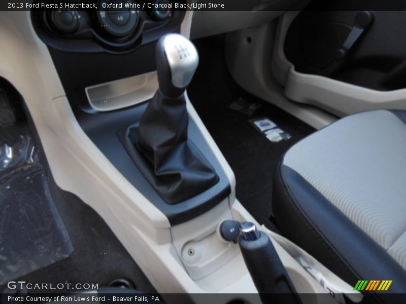 Oxford White / Charcoal Black/Light Stone 2013 Ford Fiesta S Hatchback