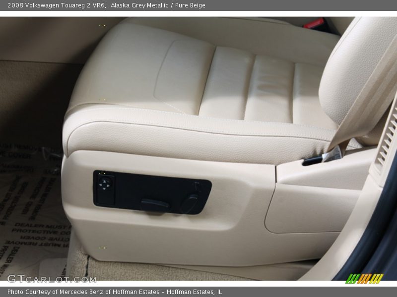 Alaska Grey Metallic / Pure Beige 2008 Volkswagen Touareg 2 VR6