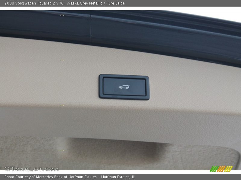 Alaska Grey Metallic / Pure Beige 2008 Volkswagen Touareg 2 VR6