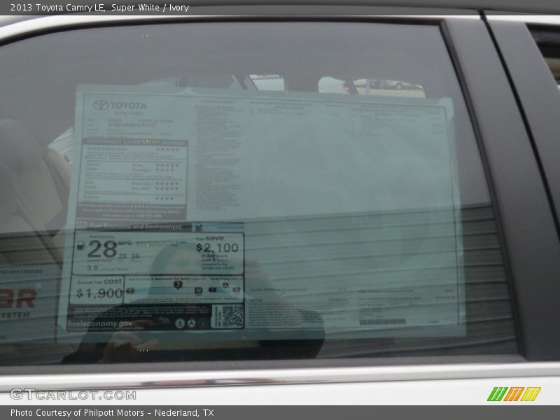 Super White / Ivory 2013 Toyota Camry LE