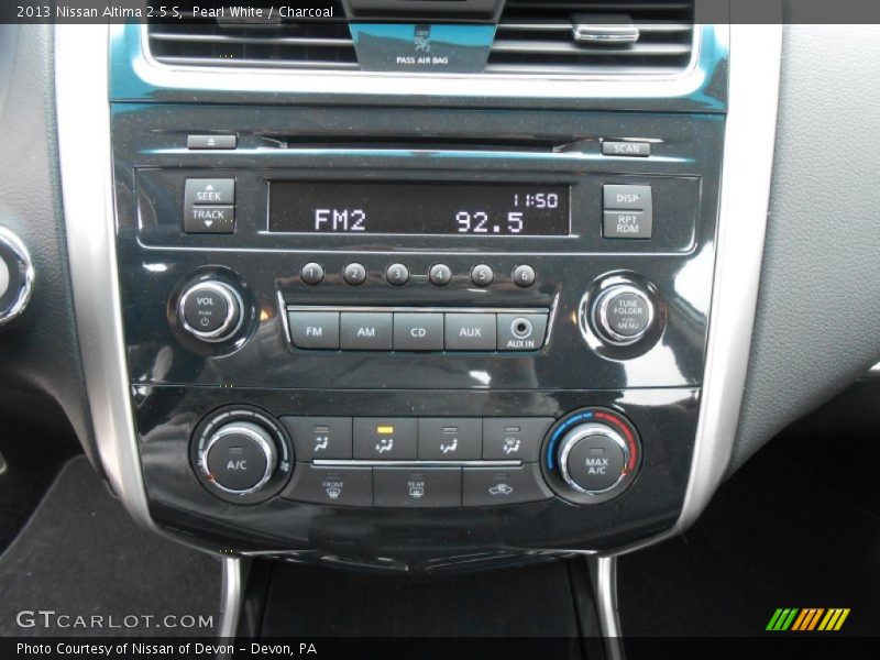 Pearl White / Charcoal 2013 Nissan Altima 2.5 S