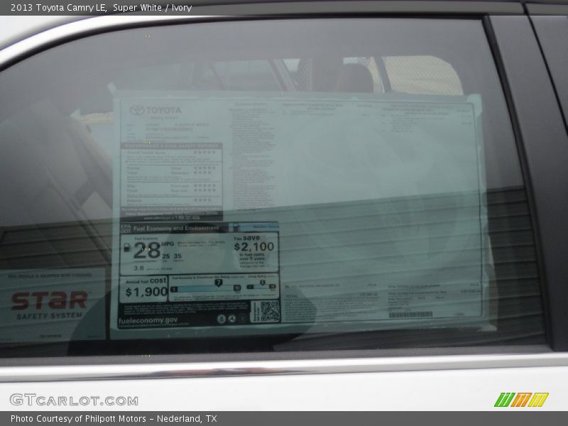 Super White / Ivory 2013 Toyota Camry LE