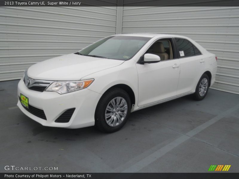 Super White / Ivory 2013 Toyota Camry LE