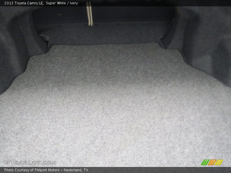 Super White / Ivory 2013 Toyota Camry LE