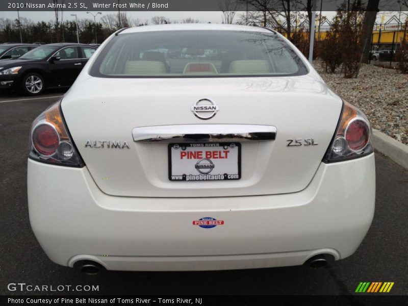 Winter Frost White / Blond 2010 Nissan Altima 2.5 SL