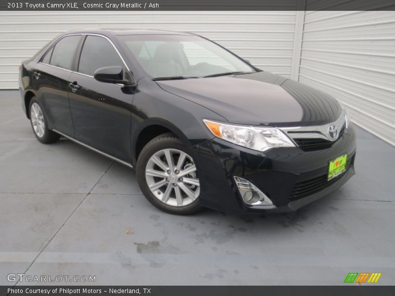 Cosmic Gray Metallic / Ash 2013 Toyota Camry XLE