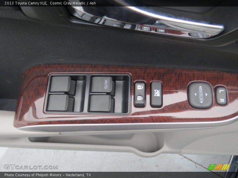 Cosmic Gray Metallic / Ash 2013 Toyota Camry XLE