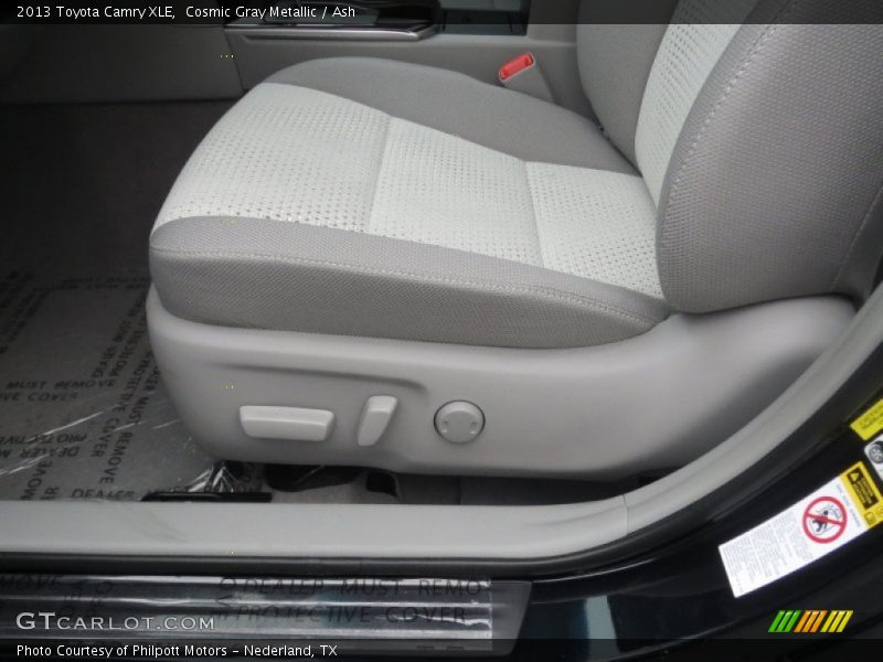 Cosmic Gray Metallic / Ash 2013 Toyota Camry XLE