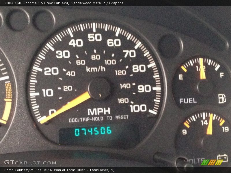 Sandalwood Metallic / Graphite 2004 GMC Sonoma SLS Crew Cab 4x4