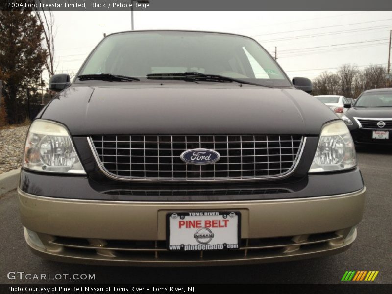 Black / Pebble Beige 2004 Ford Freestar Limited