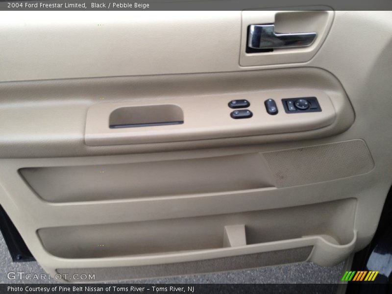 Black / Pebble Beige 2004 Ford Freestar Limited