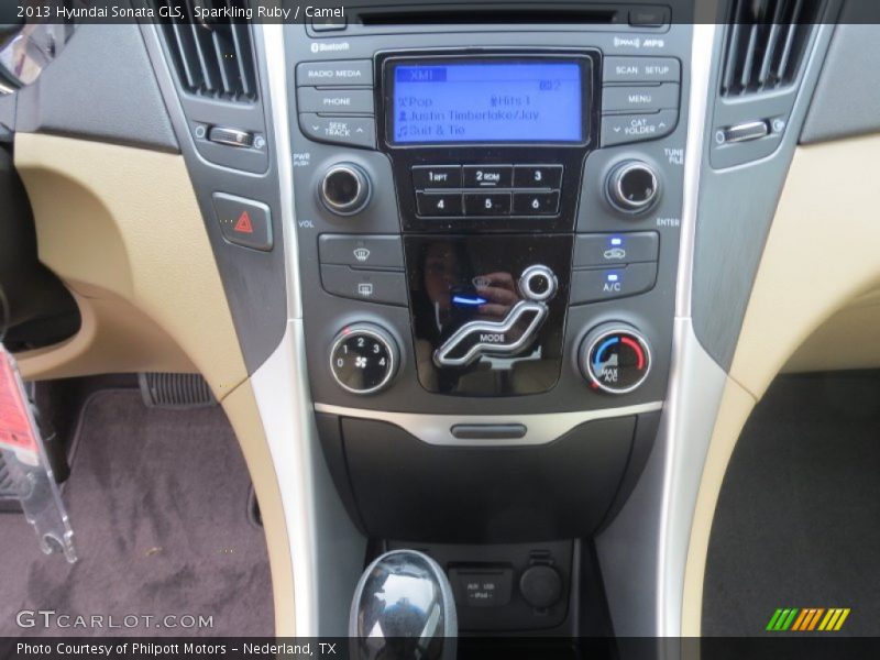 Sparkling Ruby / Camel 2013 Hyundai Sonata GLS