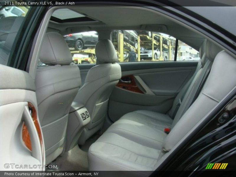 Black / Ash 2011 Toyota Camry XLE V6