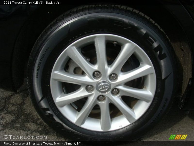 Black / Ash 2011 Toyota Camry XLE V6