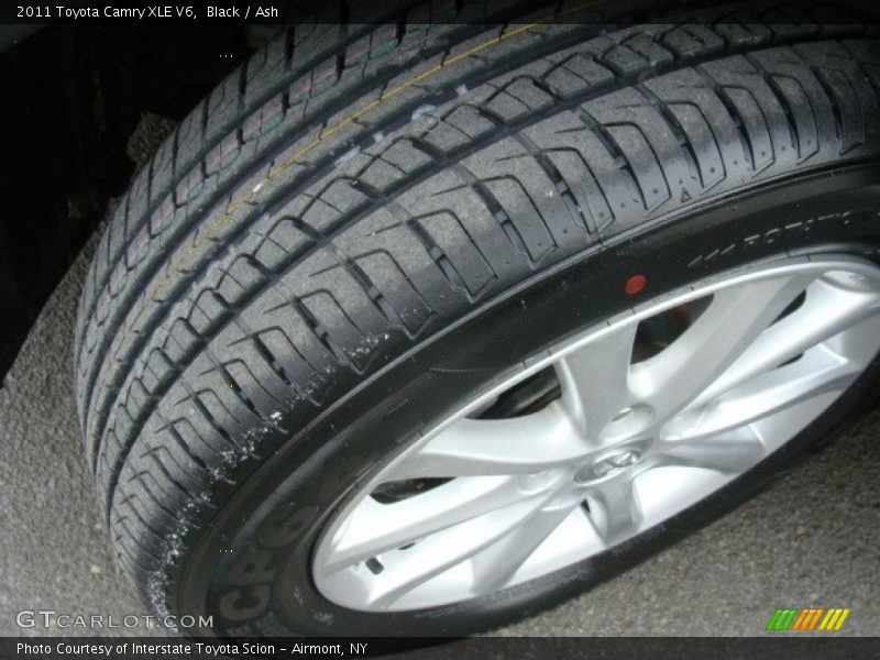Black / Ash 2011 Toyota Camry XLE V6