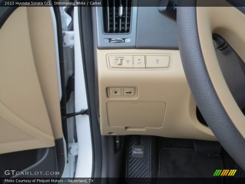 Shimmering White / Camel 2013 Hyundai Sonata GLS