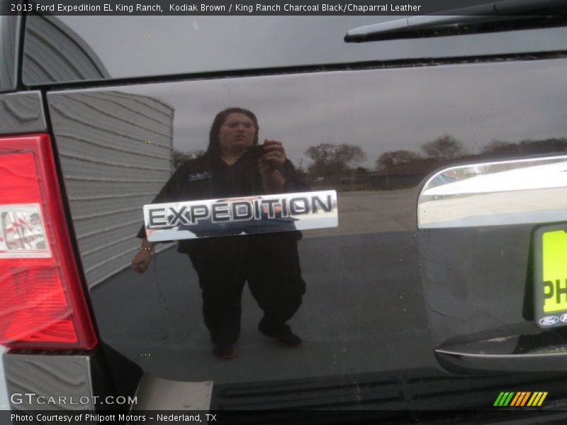 Kodiak Brown / King Ranch Charcoal Black/Chaparral Leather 2013 Ford Expedition EL King Ranch