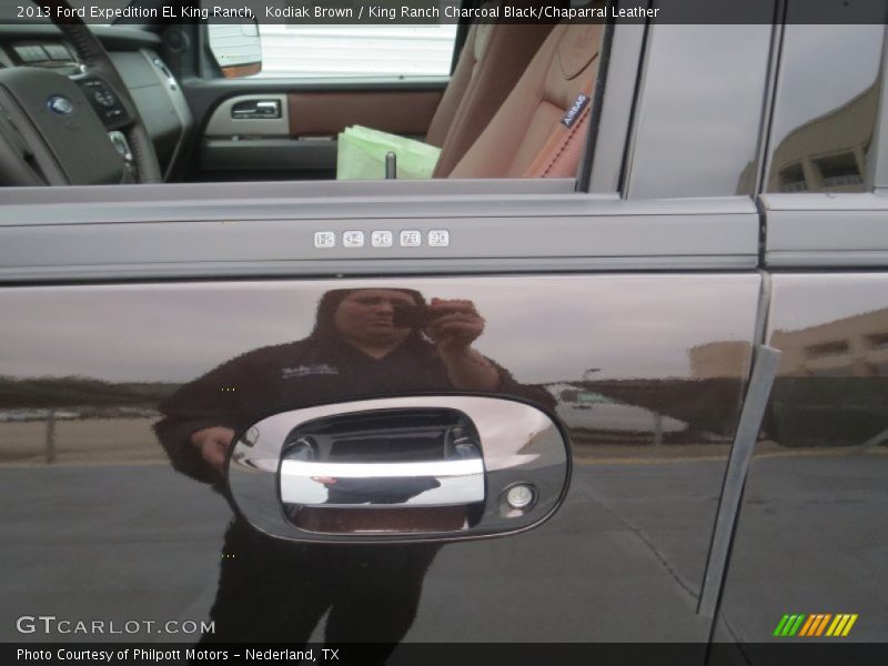 Kodiak Brown / King Ranch Charcoal Black/Chaparral Leather 2013 Ford Expedition EL King Ranch