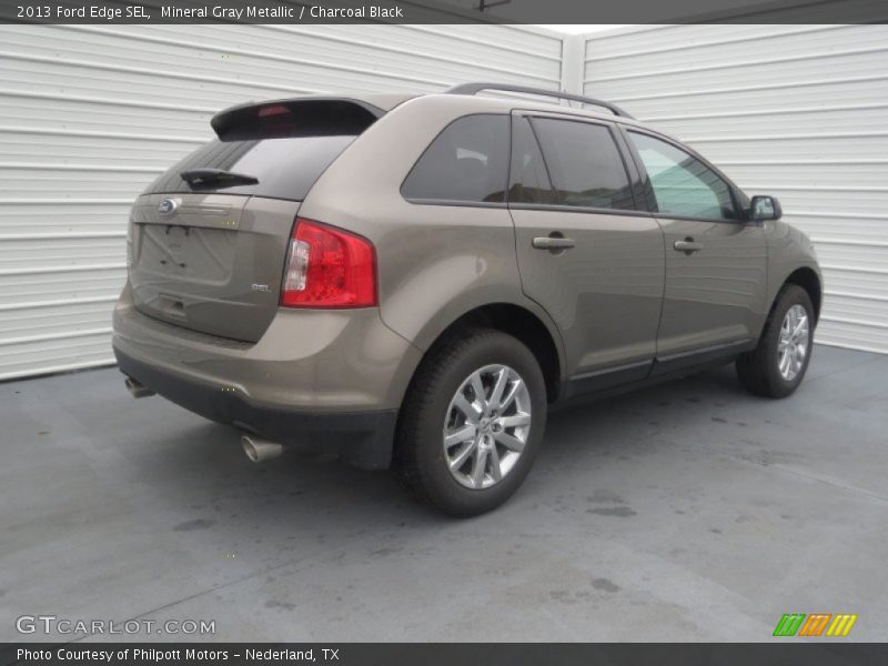 Mineral Gray Metallic / Charcoal Black 2013 Ford Edge SEL