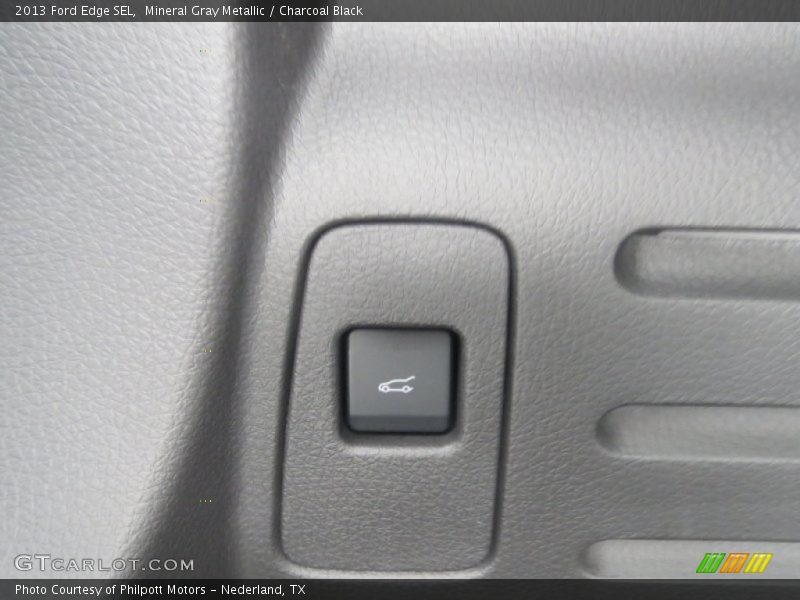Mineral Gray Metallic / Charcoal Black 2013 Ford Edge SEL