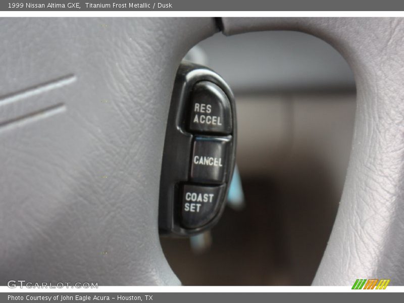 Titanium Frost Metallic / Dusk 1999 Nissan Altima GXE