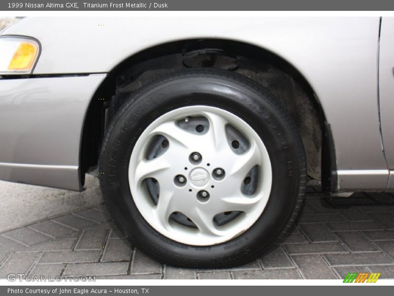  1999 Altima GXE Wheel