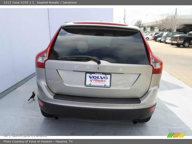 Seashell Metallic / Sandstone 2013 Volvo XC60 3.2