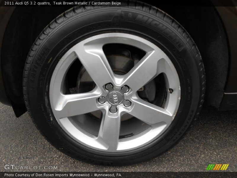  2011 Q5 3.2 quattro Wheel