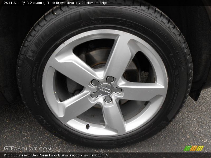  2011 Q5 3.2 quattro Wheel