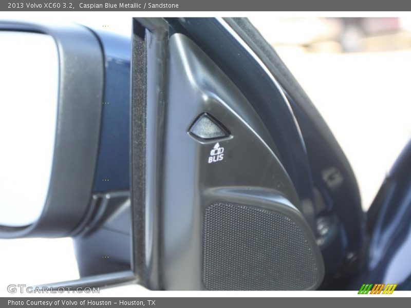 Caspian Blue Metallic / Sandstone 2013 Volvo XC60 3.2