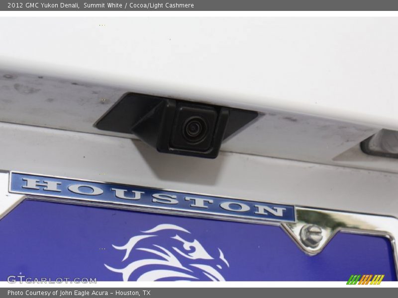 Summit White / Cocoa/Light Cashmere 2012 GMC Yukon Denali