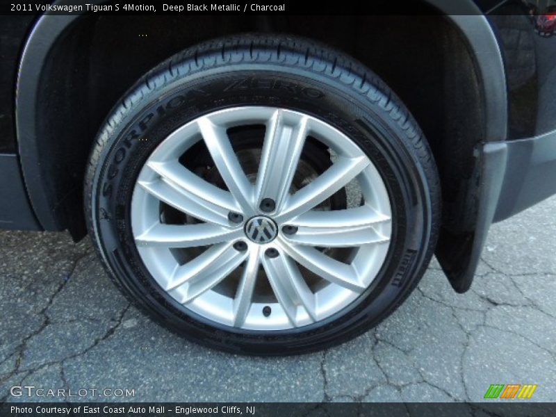 Deep Black Metallic / Charcoal 2011 Volkswagen Tiguan S 4Motion