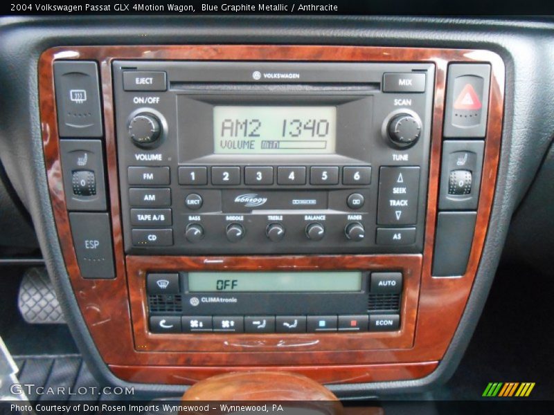 Controls of 2004 Passat GLX 4Motion Wagon