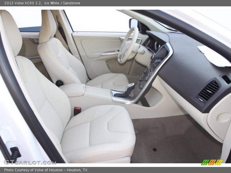Ice White / Sandstone 2013 Volvo XC60 3.2