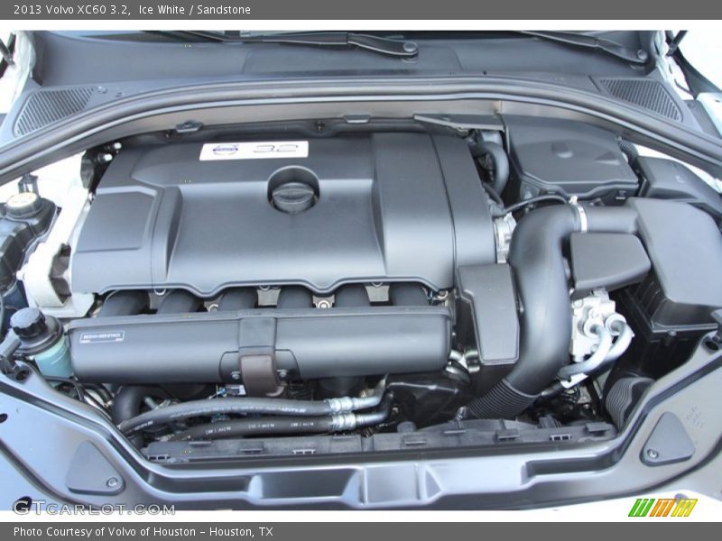Ice White / Sandstone 2013 Volvo XC60 3.2