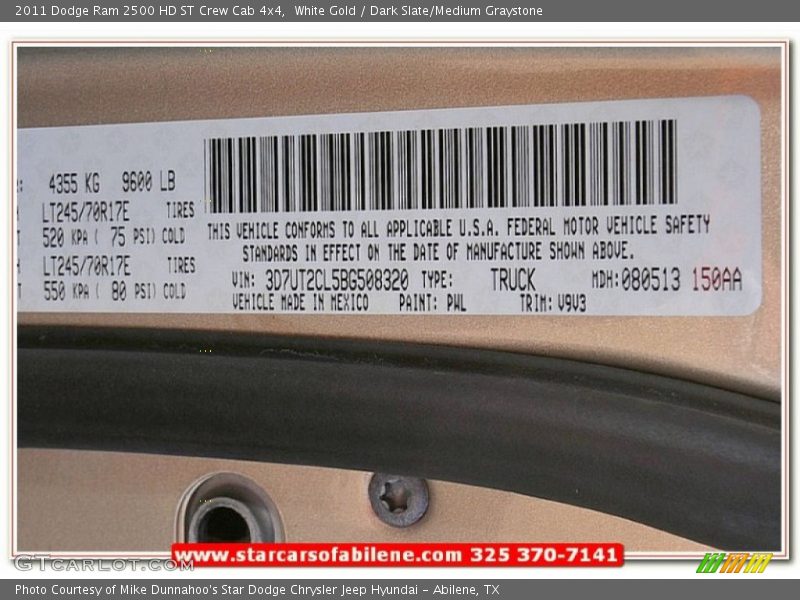 White Gold / Dark Slate/Medium Graystone 2011 Dodge Ram 2500 HD ST Crew Cab 4x4