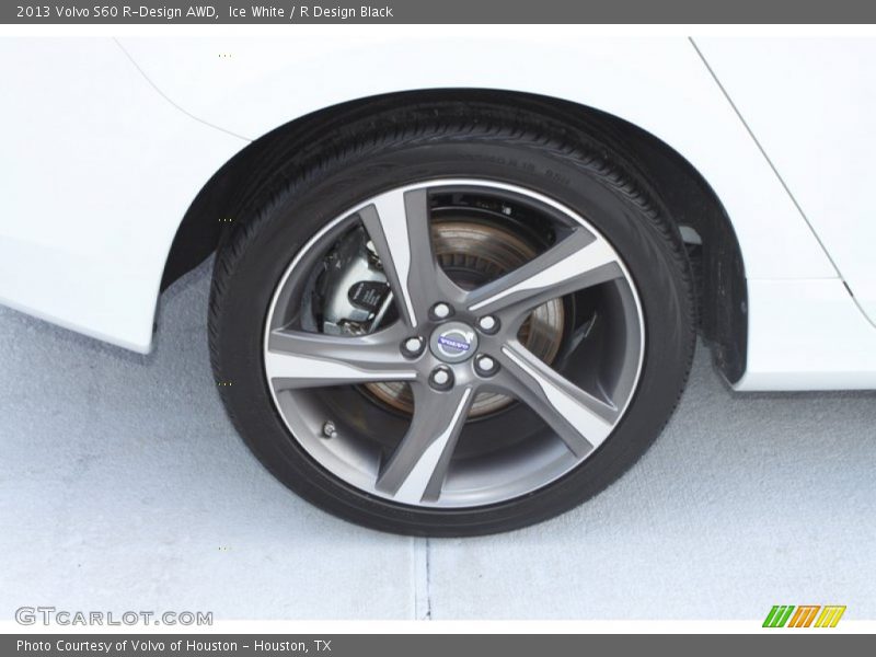  2013 S60 R-Design AWD Wheel