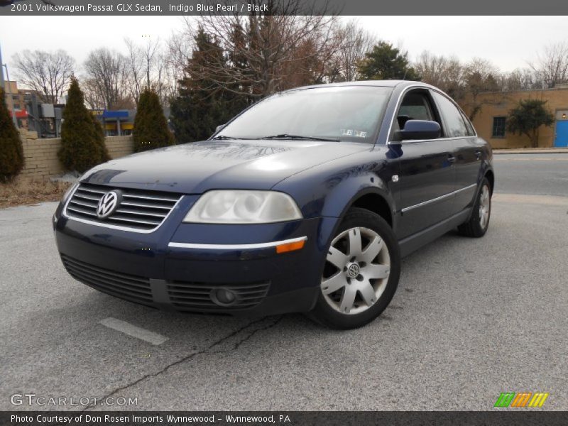 Front 3/4 View of 2001 Passat GLX Sedan