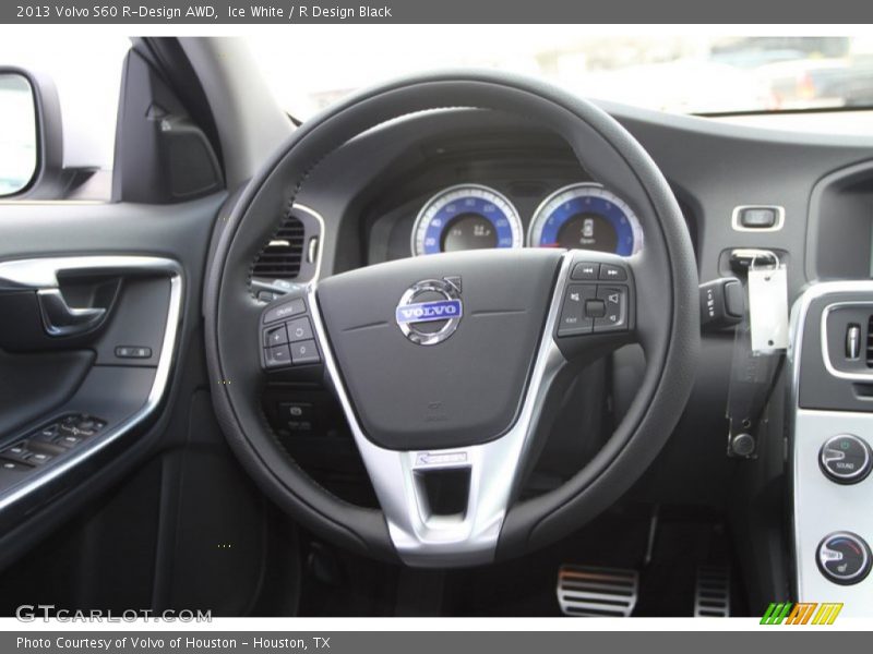  2013 S60 R-Design AWD Steering Wheel