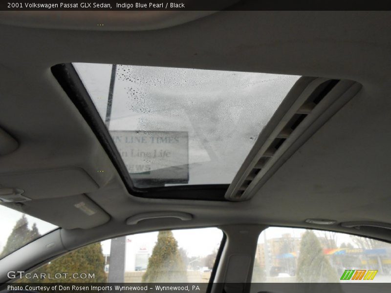 Sunroof of 2001 Passat GLX Sedan