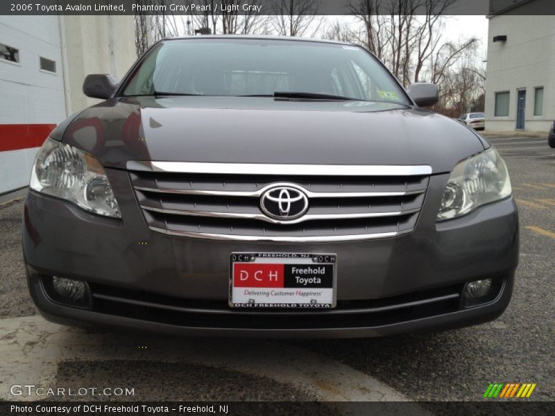 Phantom Gray Pearl / Light Gray 2006 Toyota Avalon Limited