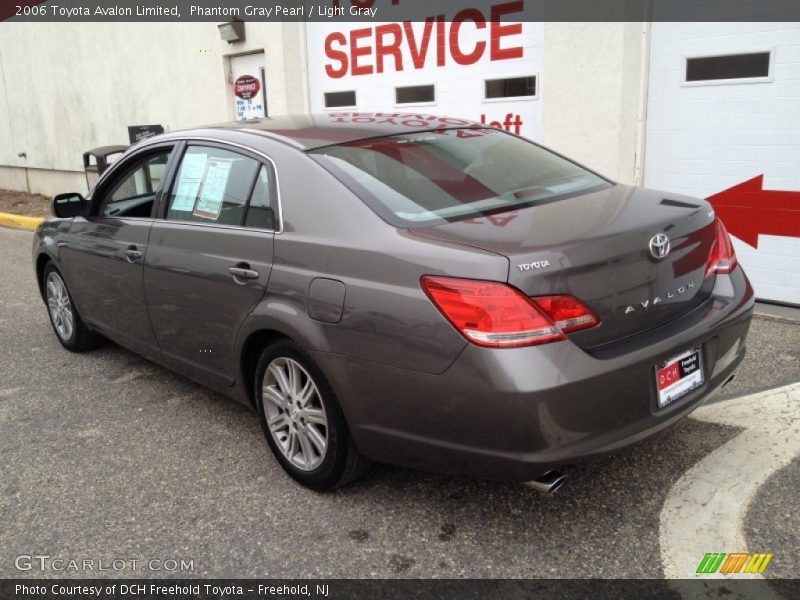 Phantom Gray Pearl / Light Gray 2006 Toyota Avalon Limited
