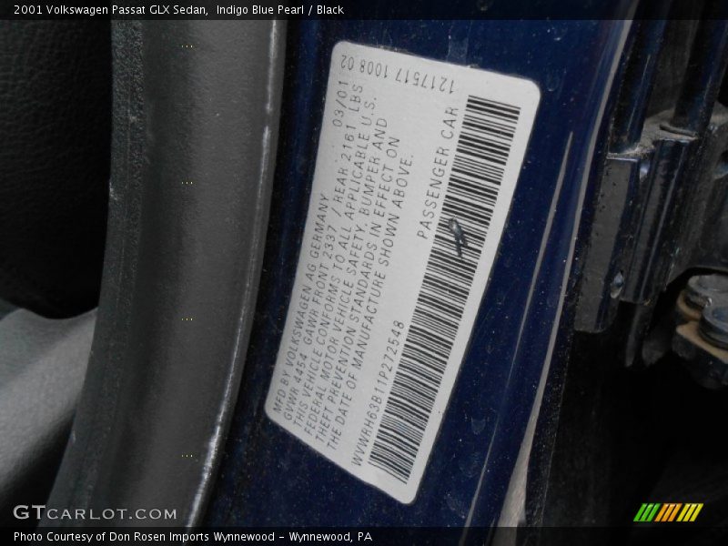 Indigo Blue Pearl / Black 2001 Volkswagen Passat GLX Sedan
