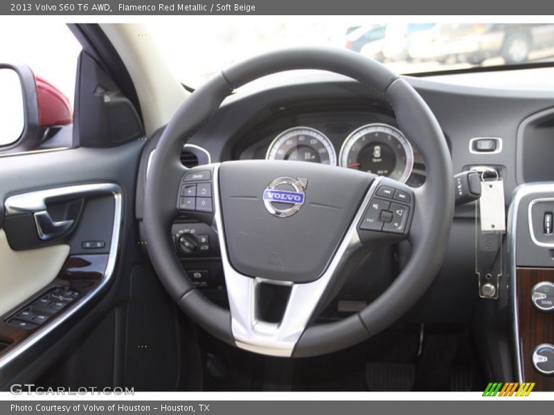  2013 S60 T6 AWD Steering Wheel