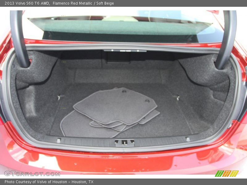  2013 S60 T6 AWD Trunk