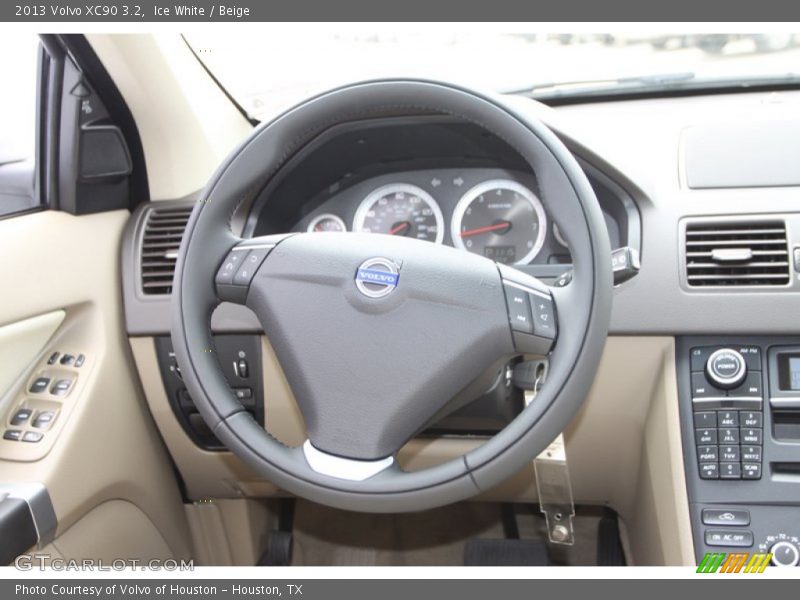 Ice White / Beige 2013 Volvo XC90 3.2