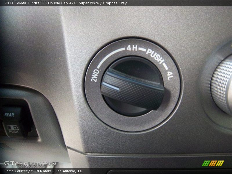 Super White / Graphite Gray 2011 Toyota Tundra SR5 Double Cab 4x4