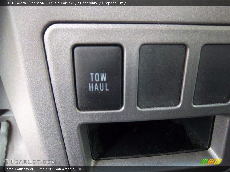 Super White / Graphite Gray 2011 Toyota Tundra SR5 Double Cab 4x4